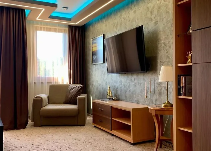 Deluxe 33 Mountain *